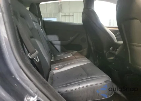 2023 Tesla Model Y from USA, damaged, VIN 7SAYGDEE8PA140884